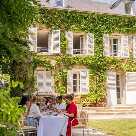 Le Domaine By A&g - Gasthof Vendrest